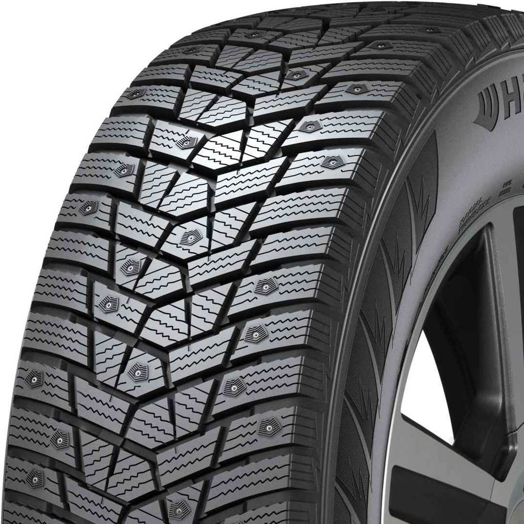 225/75R16C Hankook Winter i*Pike LV RW15 121/120R